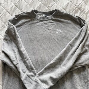 Women’s nike crewneck